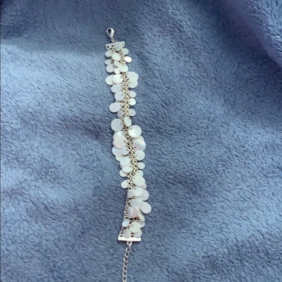 Shell bracelet - Picture 4 of 4